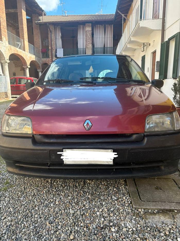 RENAULT Clio