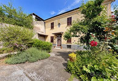 CASA SEMINDIPENDENTE A COSSOMBRATO