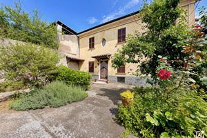 CASA SEMINDIPENDENTE A COSSOMBRATO