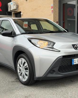 TOYOTA Aygo X 1.0 VVT-i 72 CV Active SPORT (NES