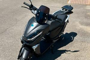 SCOOTER ELETTRICO "LIFAN E4" A DOPPIA BATTERIA