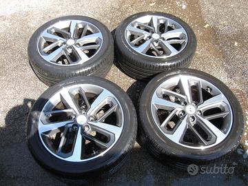 Hyundai Kona Cerchi e Gomme Estive 235/45/18
