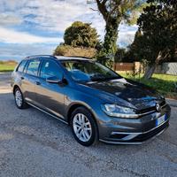 Volkswagen Golf Variant 1.6 TDI cambio automatico 
