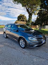 Volkswagen Golf Variant 1.6 TDI cambio automatico 