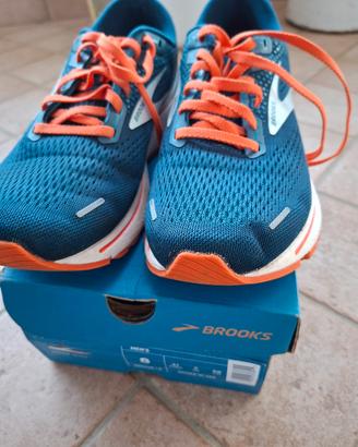 Brooks scarpe ginniche 