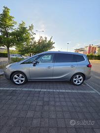 Opel zafira tourer