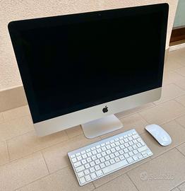 iMac (21,5 pollici, fine 2013) + Tastiera e Mouse