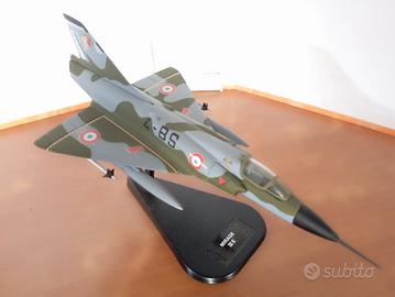 Modellino aereo scala 1:100