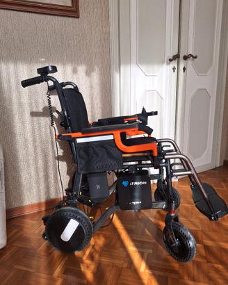 Carrozzina Elettrica Pieghevole iTRION Carrozzina 