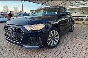 Audi A1 Admired Advanced 1.0 25 TFSI #9289