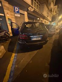 Mercedes b180