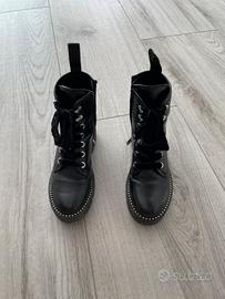 Stivali usati originali Guess da donna