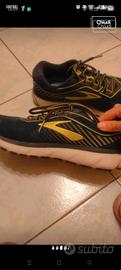 scarpe sportive brooks