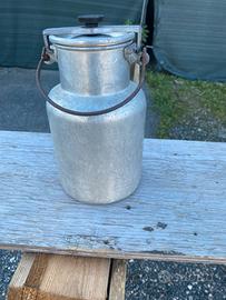 Contenitore del latte