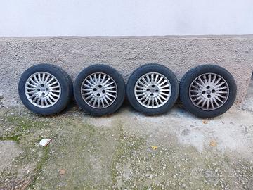 cerchi grande punto 15\\\" in ferro 4x100 SOLO CER