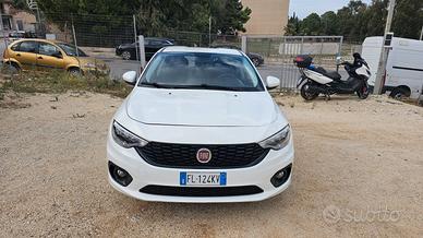 Fiat Tipo 1.3 Mjt 4 porte Easy