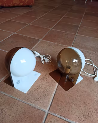 Coppia di applique Guzzini anni 70 bianco/marrone