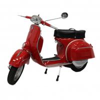 Piaggio Vespa 180 Super Sport del 1966 rossa