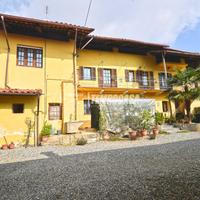 CASA INDIPENDENTE CON GIARDINO PRIVATO