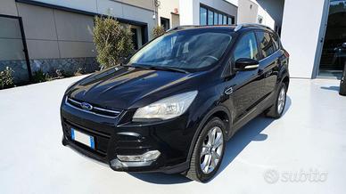FORD Kuga 2.0 TDCI 163 CV 4WD Powershift Titaniu