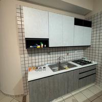 cucina divano tavolo e sedie