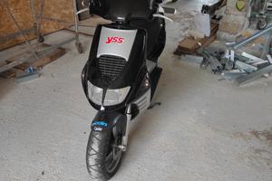 Aprilia SR replica 50 del 96