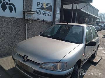 PEUGEOT 107 1.0 B 1998 CDZ  PER RICAMBI