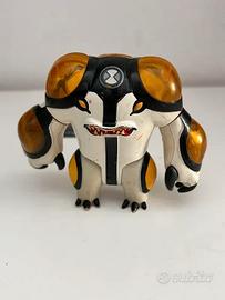 Action Figure Ben 10 Cannonbolt