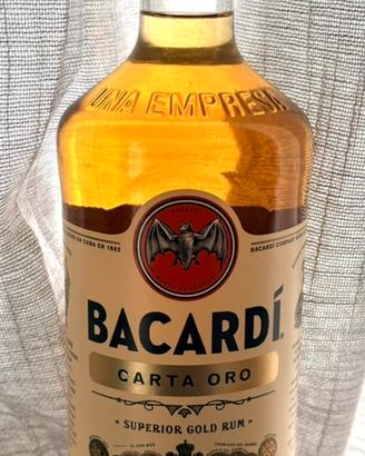 Bottiglia Bacardi Oro