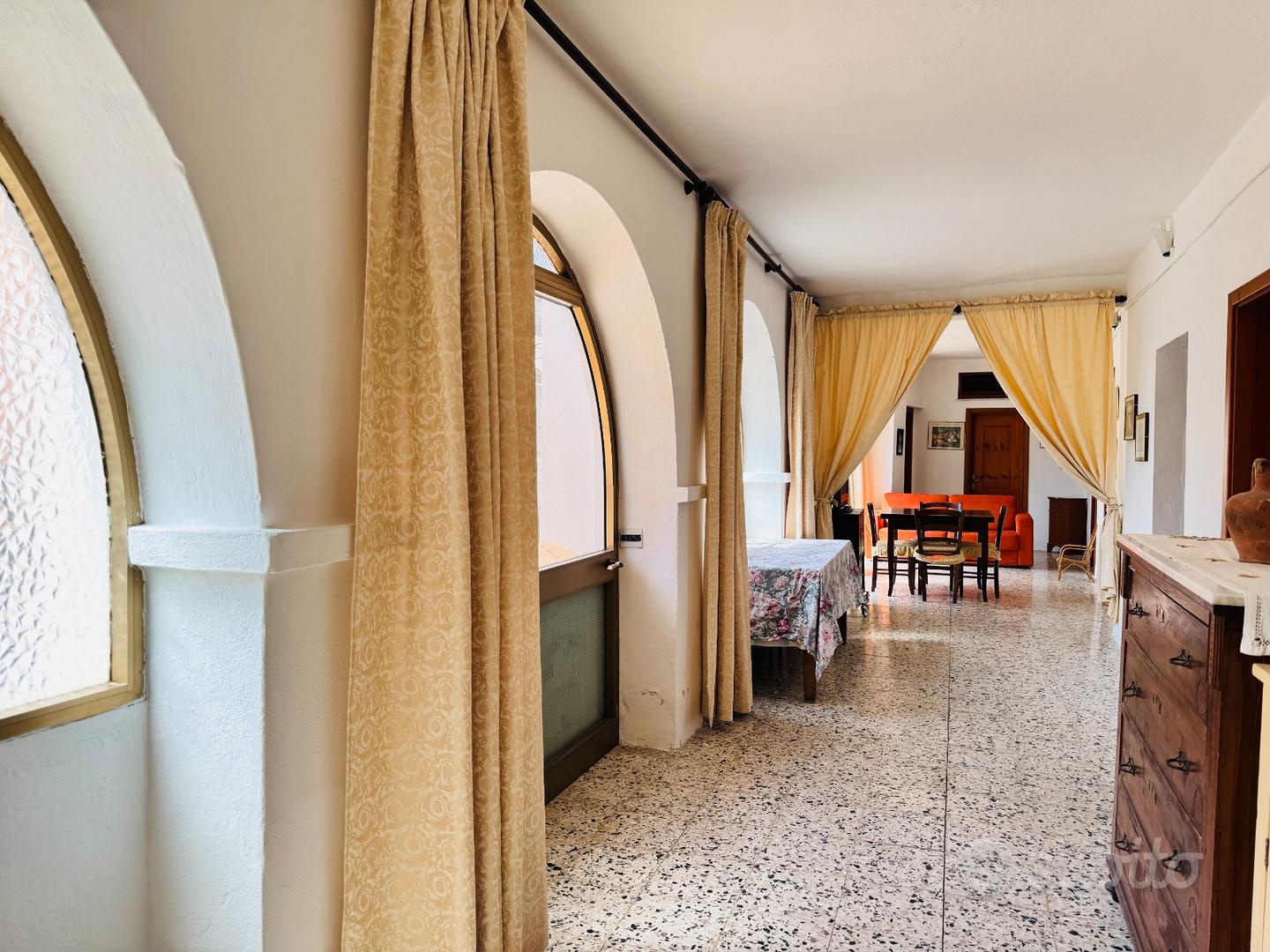 Appartamento con cortile - Vista 2