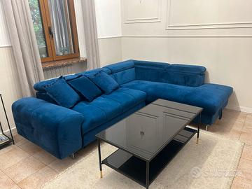 Divano velluto blu angolare