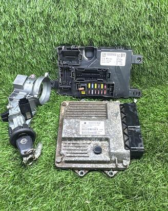 KIT CHIAVI CENTRALINA MOTORE OPEL Corsa D 5P 1° S