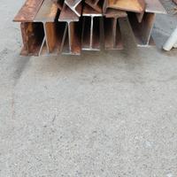 Putrelle/ travi IPE 140