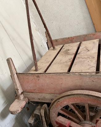 Carro buoi antico, e slitta antica