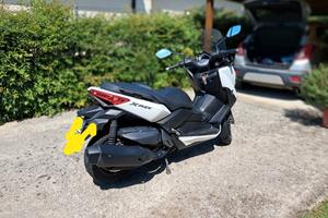 scooter Yamaha X-MAX400 ABS