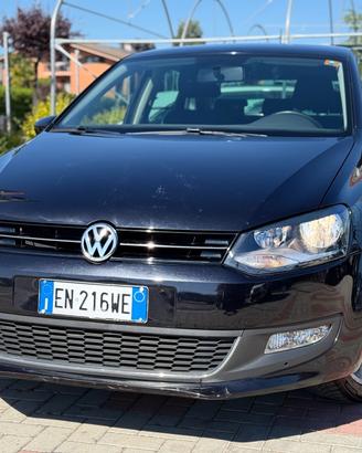 Volkswagen Polo 1.4 DSG 5 porte Highline NEOPATENT
