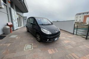 Peugeot 1007 1.6 Sporty 2Tronic