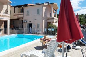 Badesi pacchetto casa + traghetto scontato