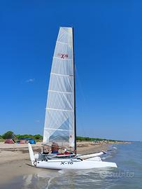 Catamarano a vela Bimare X16