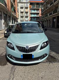 LANCIA Y