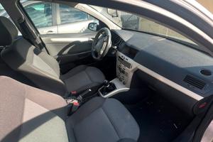 Opel Astra 1.6 Benzina