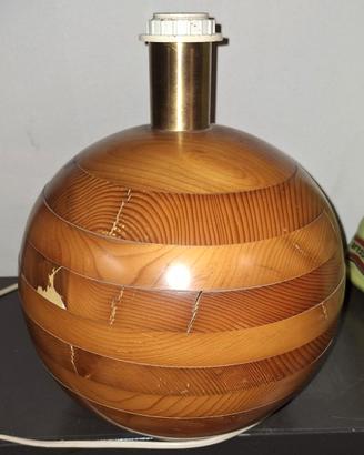 lampada di design anni 60/70 in legno massello