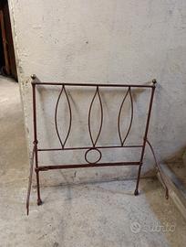 coppia testiera letto singolo in ferro battuto con