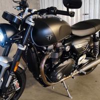 TRIUMPH SPEED TWIN 1200
