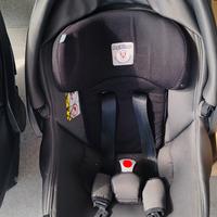 Ovetto e base isofix Peg Perego