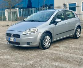 Fiat Grande Punto Grande Punto 1.3 MJT 75 CV 5 por