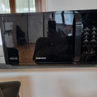 Forno a  microonde Samsung non funzionante 