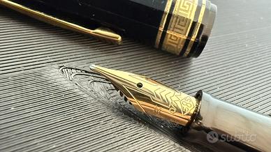 Omas stilografica sfaccettata nera anni '90