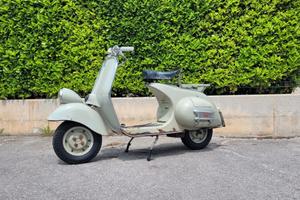 Vespa 125 VM1T faro basso 1953 conservata 