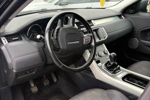 LAND ROVER RANGE EVOQUE 2.0 eD4 5p. Pure